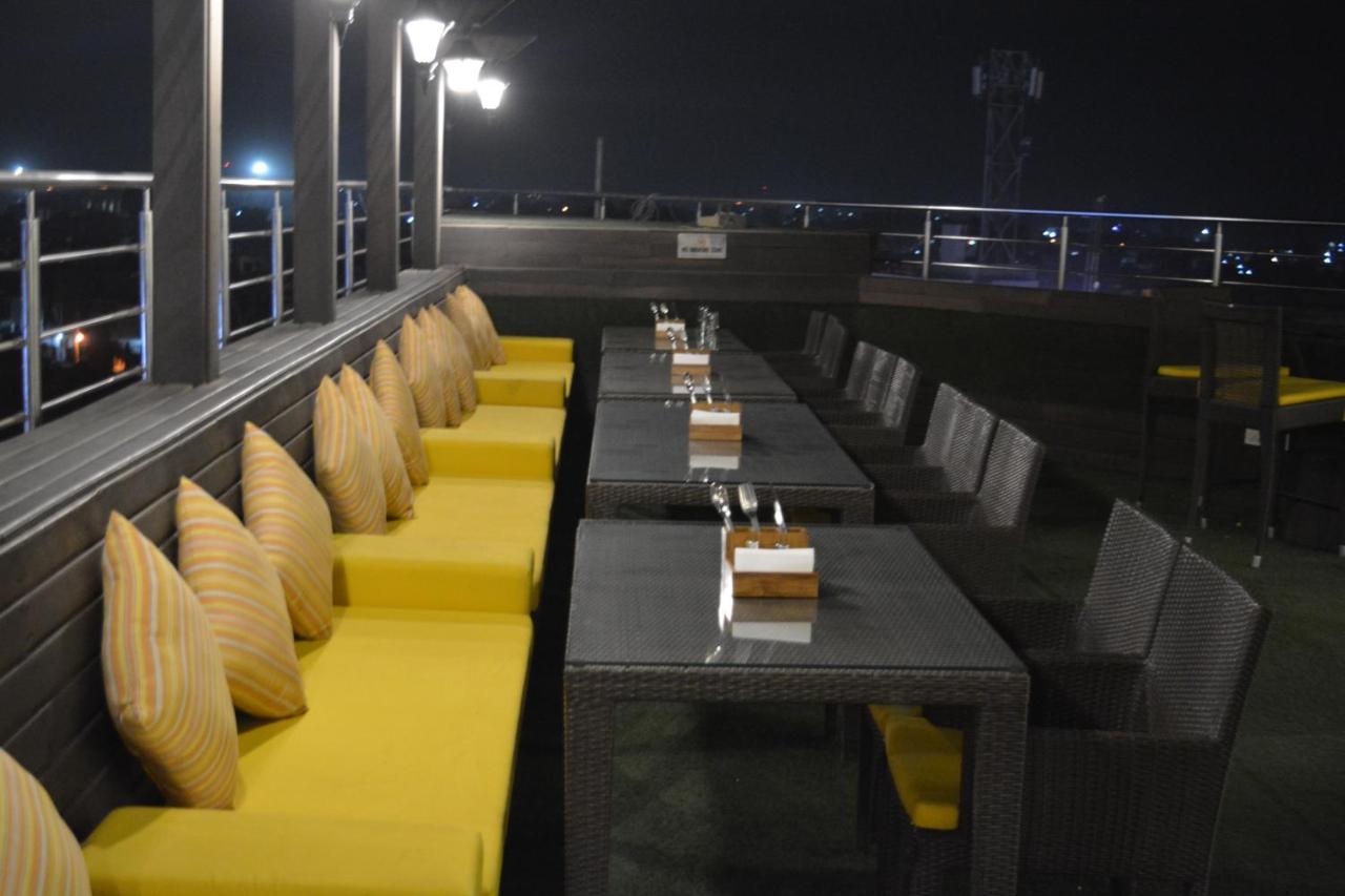Comfort Inn Tulip Heights Бхатинда Экстерьер фото